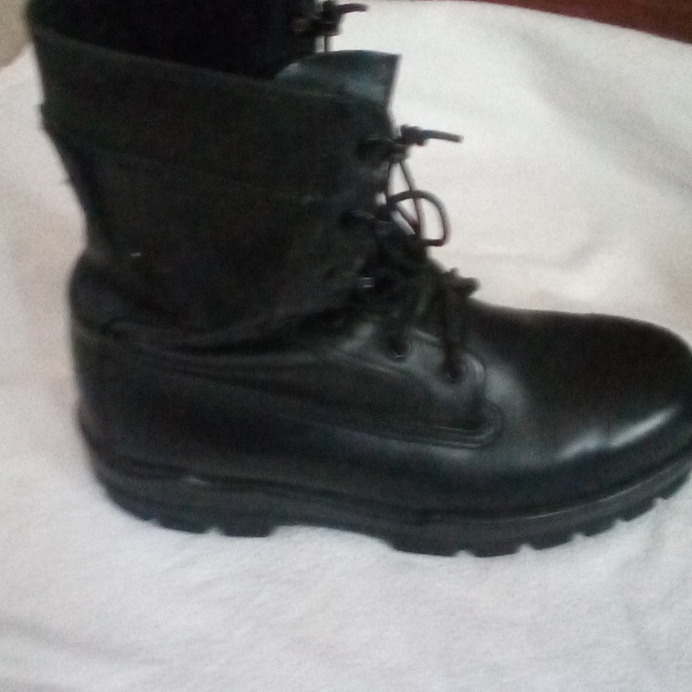 Men boots - Picture 3 of 4